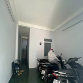 SIÊU HIẾM Q10 – Nhà 4T Ngô Gia Tự, 42m², 3PN – Cho Thuê 10Tr/Th – Sổ Vuông